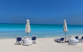 Azur One Eleven Hotel Alamein